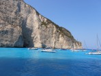 Plage de Navagio (Baie du Naufrage) - Île de Zakynthos Photo 11