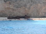 Plage de Navagio (Baie du Naufrage) - Île de Zakynthos Photo 8